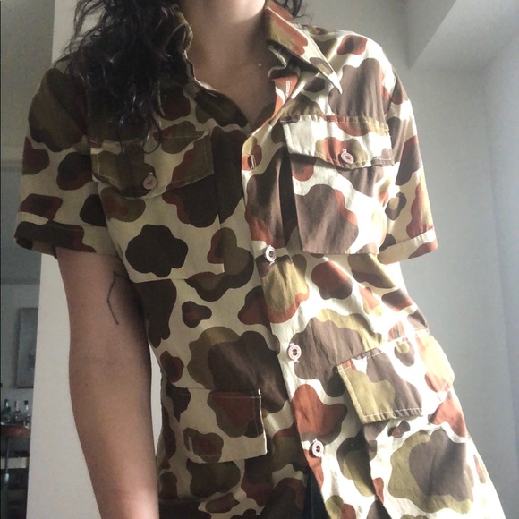Vintage camo shortsleeve button down - Picture 3 of 6
